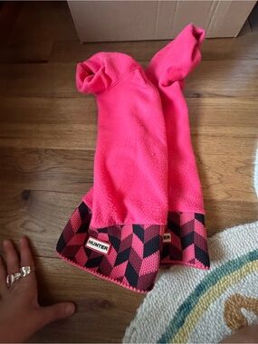 Hunter Bright Pink Fleece Boot Socks with Patterned Cuff